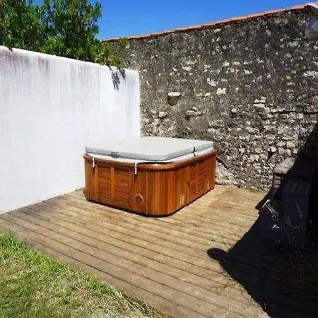Villa Avec